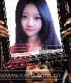 　　9月24日，死者的亲属举着遗像，在天心阁东门外恸哭。