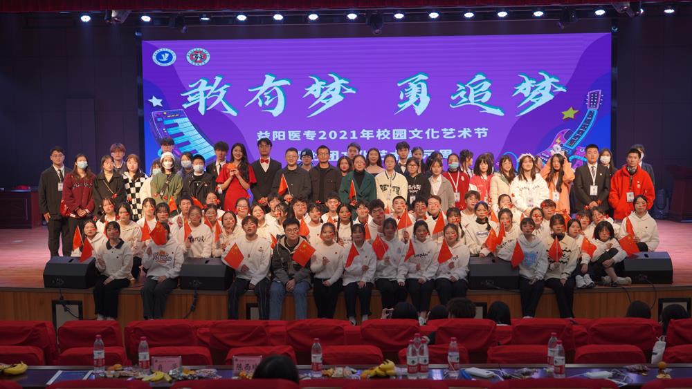 e83a90bc77b84366b152681a1baf2007.jpg