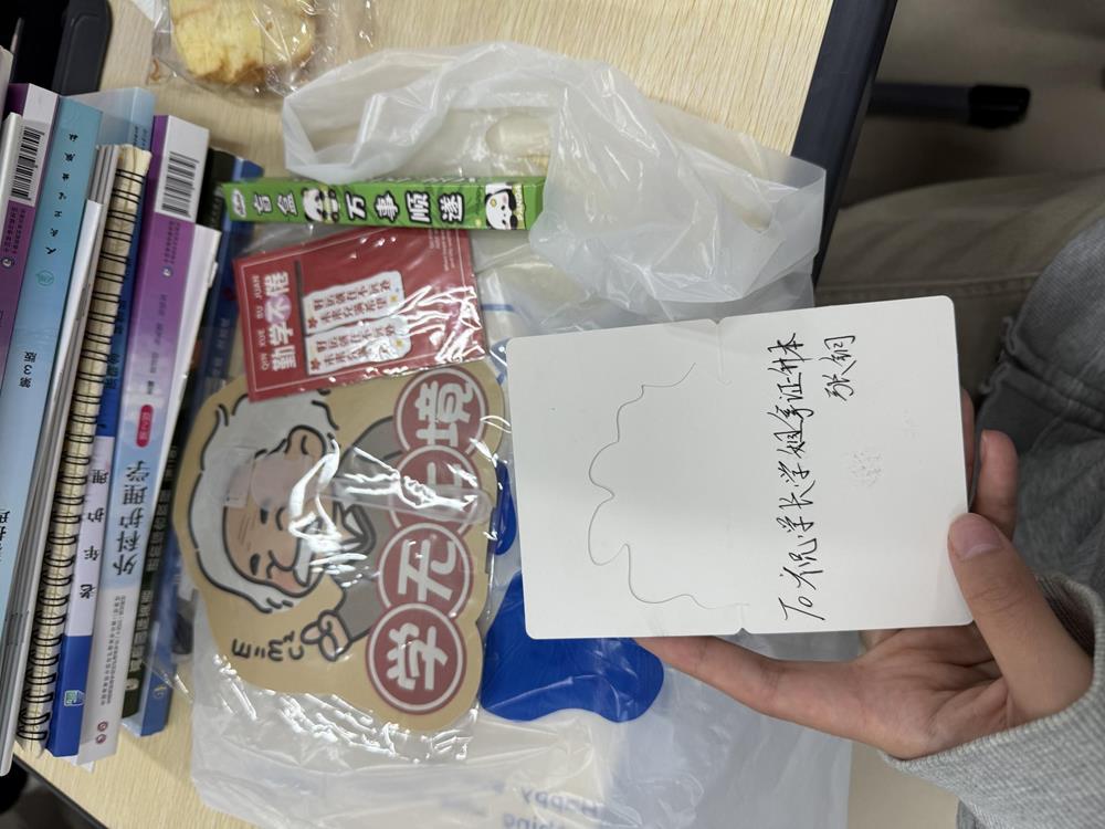 cf864c5ee230415cb5bf93c564bfecbf.Jpeg
