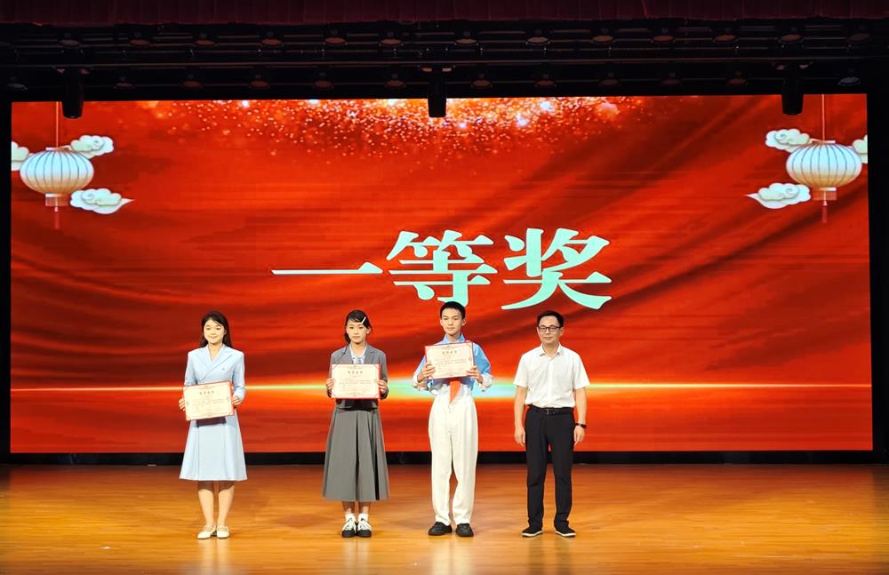 b20a6eeb08af46fe9479cfe57df2555d.jpg