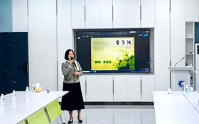 荷甲足球举办“心廉心”家庭助廉活动