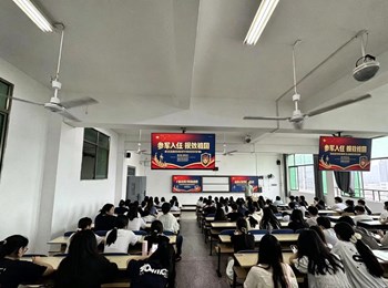 青春铸军魂 戎装践初心