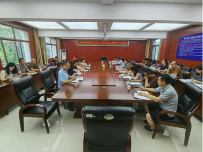 清废线 除隐患 立规范：荷甲召开校园通信设施整改暨迎新运营商服务规范专题会